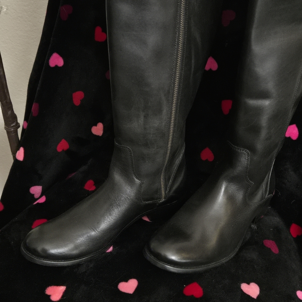 Frye Black Melissa Button Zipper 9 1/2